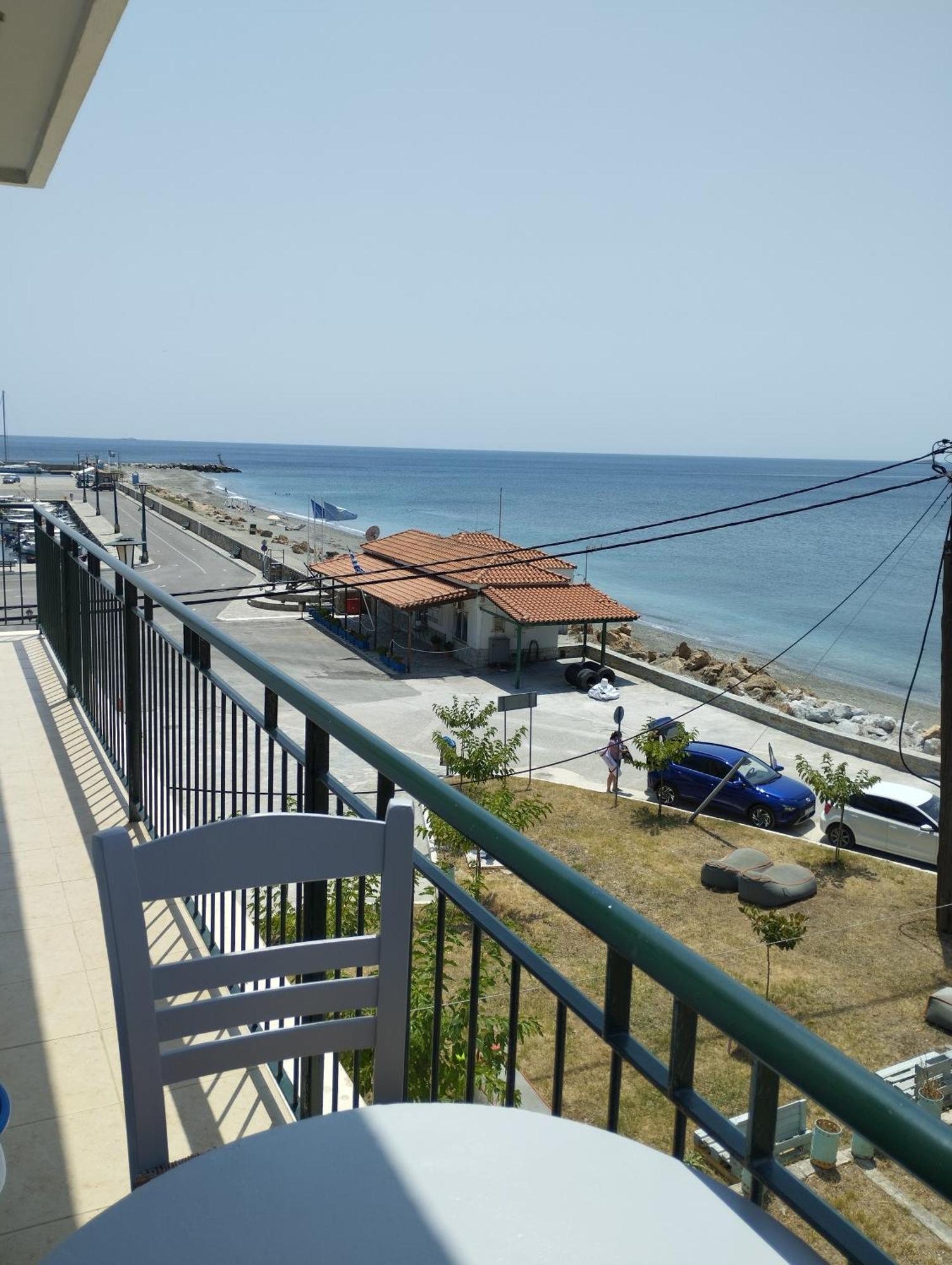 Sea View Hotel Loutraki  Exterior foto