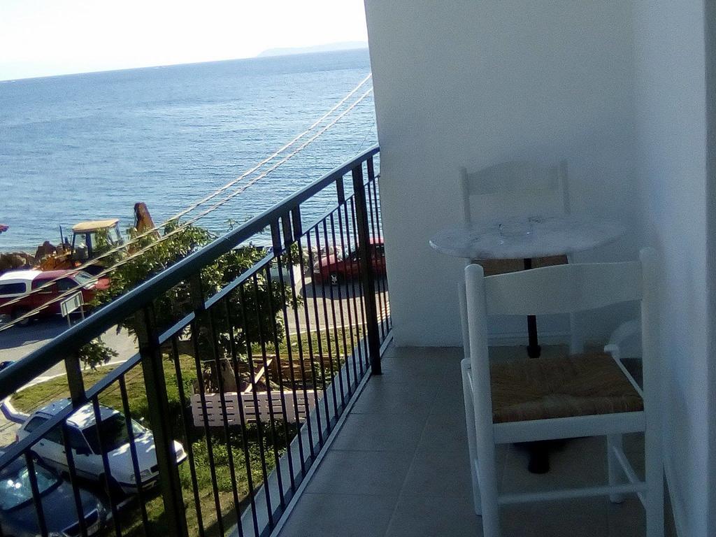 Sea View Hotel Loutraki  Exterior foto