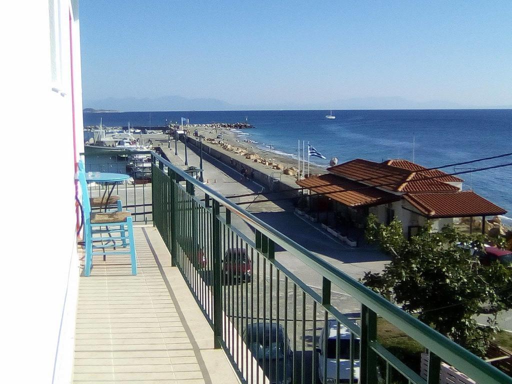 Sea View Hotel Loutraki  Exterior foto